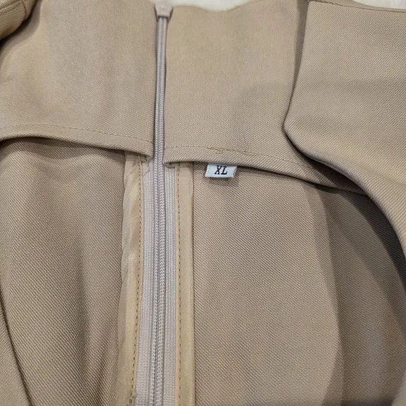 Chic Long Sleeve Beige Dress - Picture 4 of 5